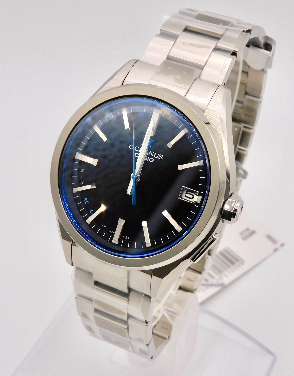 NEW CASIO OCEANUS OCW-T200S-1AJF Bluetooth Solar Radio Watch New in Box