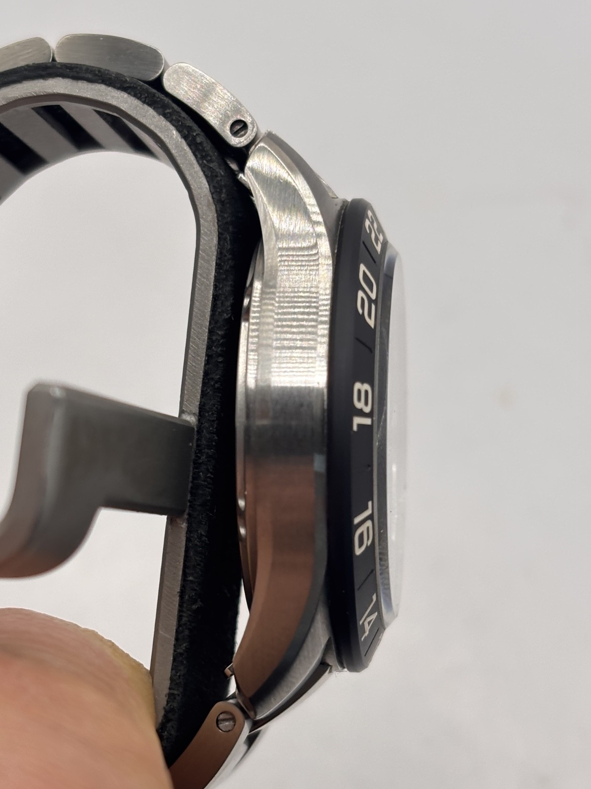 Christopher Ward C63 Sealander Extreme black (10/2025) WH1756K