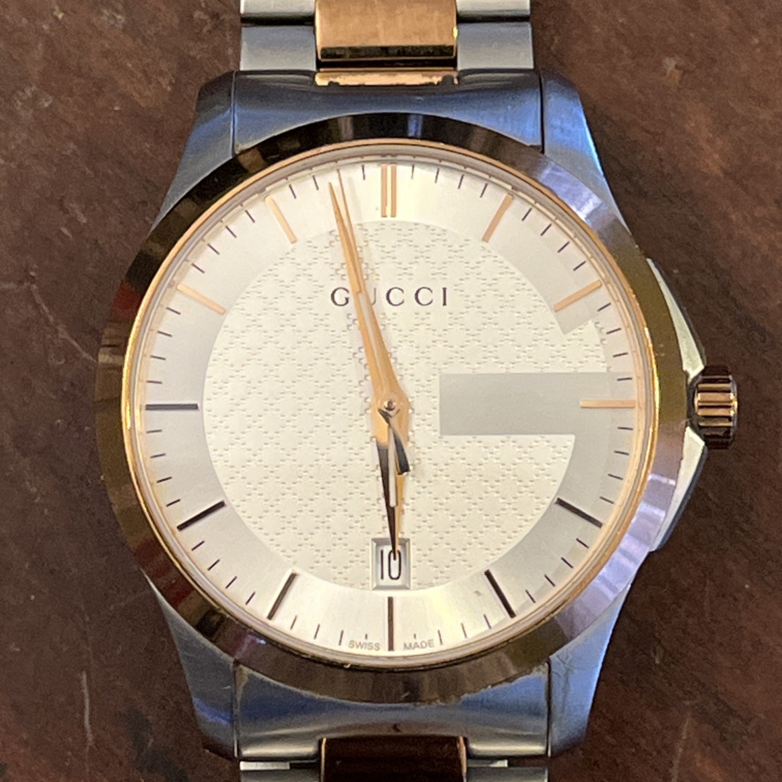 Gucci G Timeless 126.4 Quartz Silver/Gold Two Tone Watch Used Good Condition L23