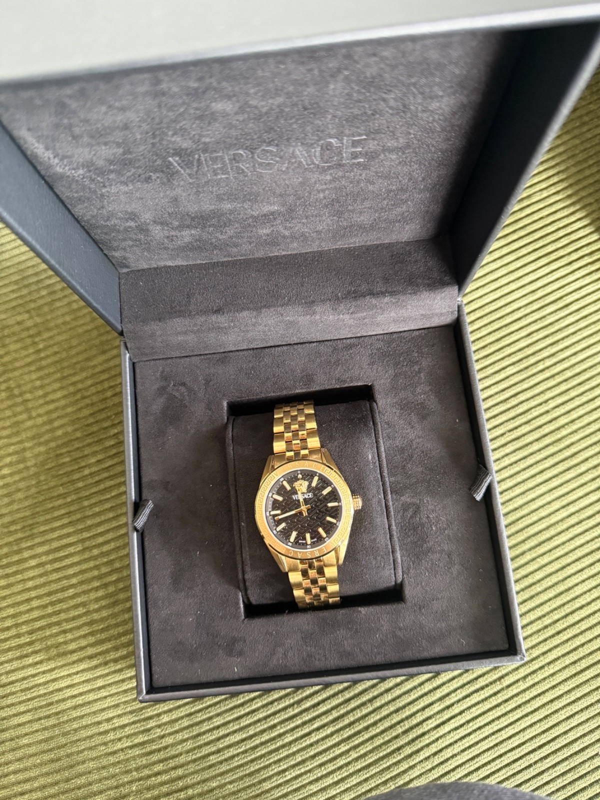 Versace V code Womens Watch Excellent Condition