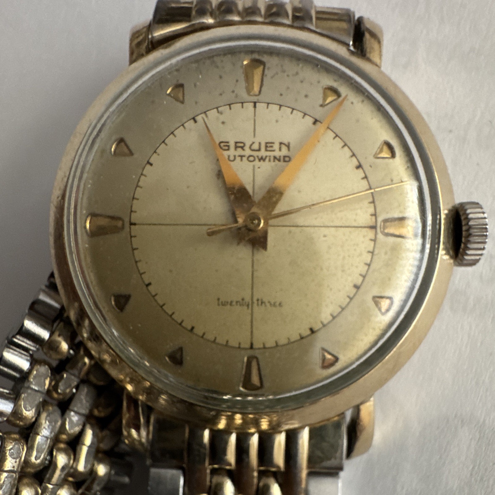 Gruen Autowind Automatic Vintage 23J 35mm Champagne Crosshair Two-Tone