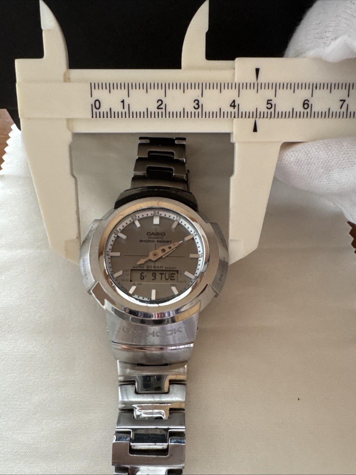 CASIO G-SHOCK AWM-500D-1A8JF