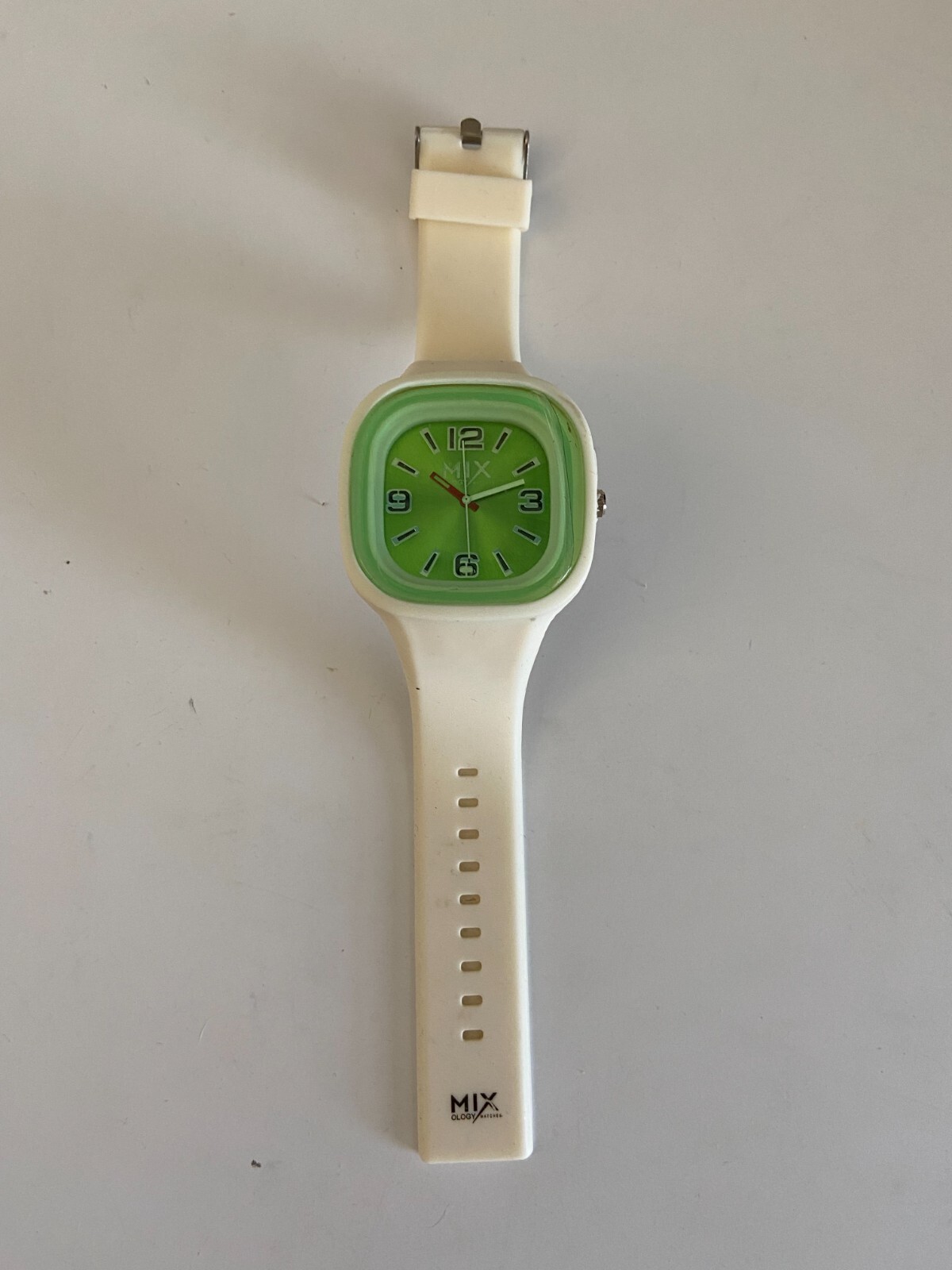 Mix Ology Sports Watch White Mint Condition