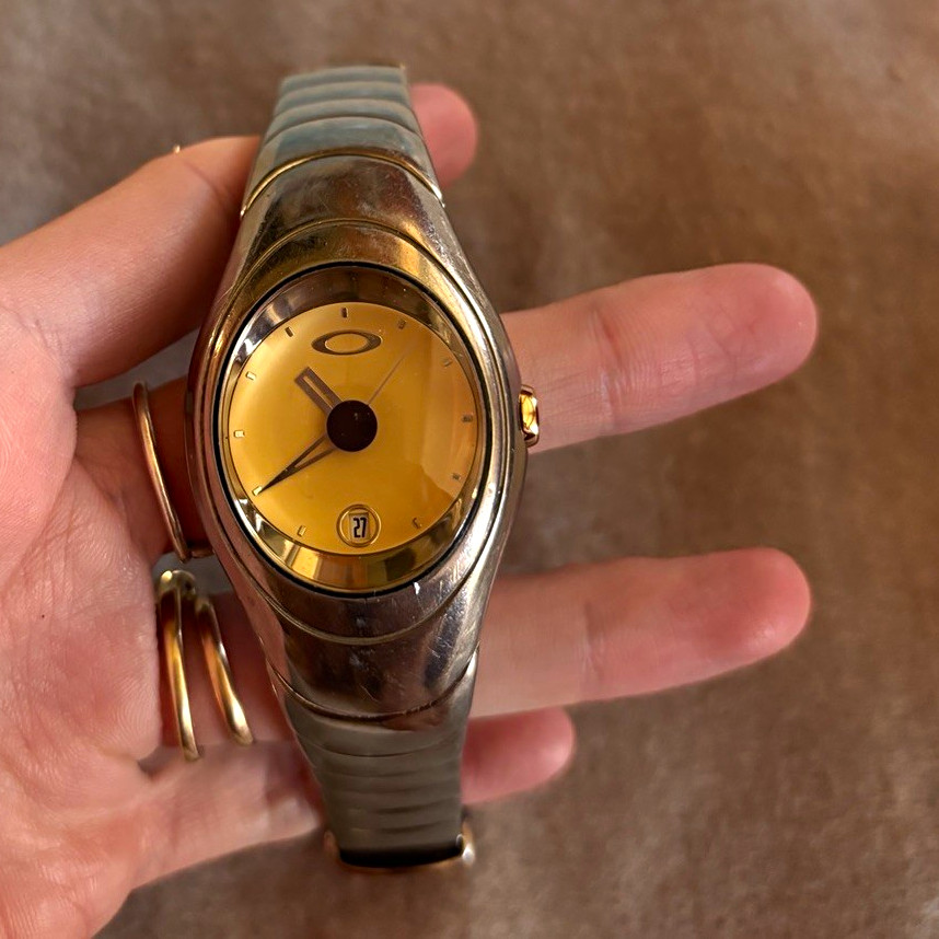 VERY RARE 1999Oakley TimeBomb Gold Dial Oval Quartz Date Watch