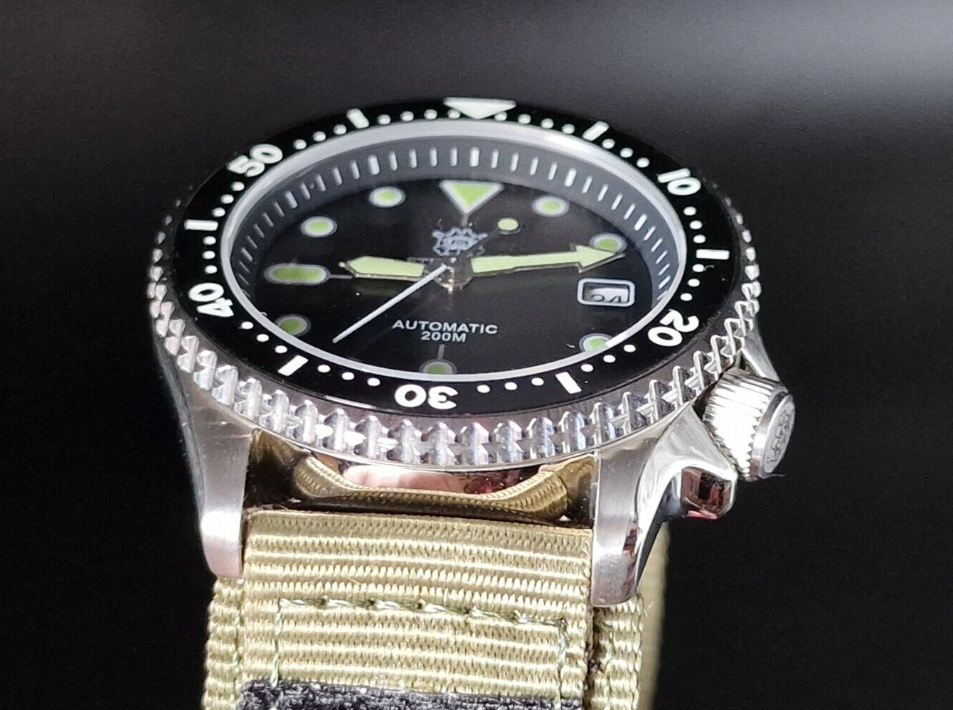Seiko NH35A Automatic Mechanical 41mm Military Dive Watch by Steeldive