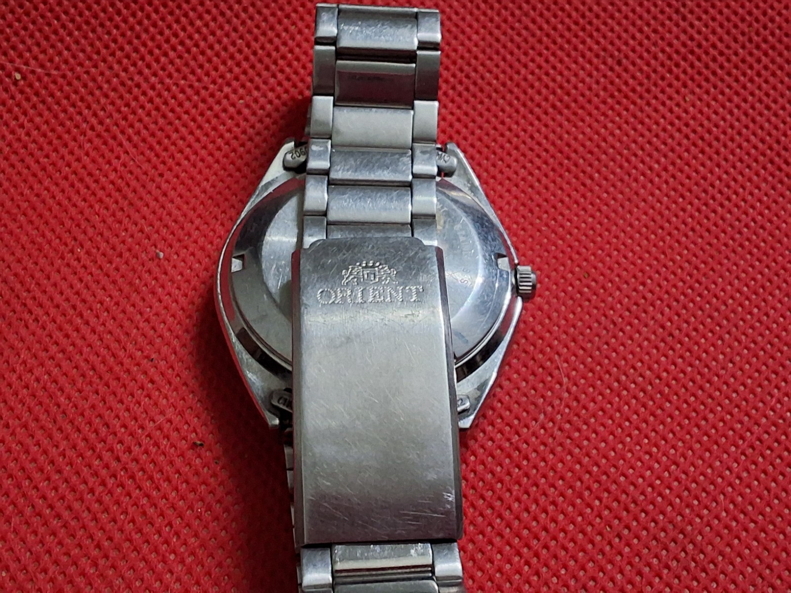 Vintage Orient Crystal Automatic Three Star 21 Jewels Wrist Watch Japan Made.