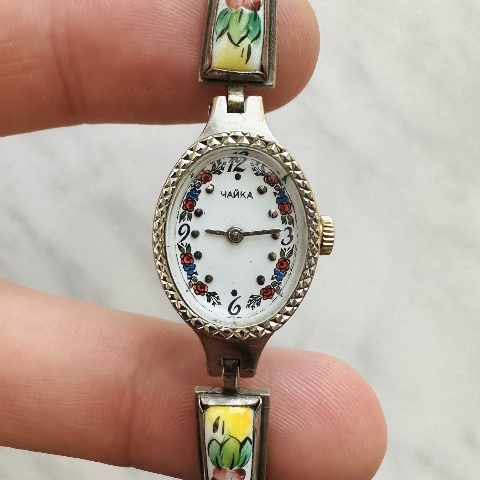 CHAIKA Enamel Stones Women Lady vtg soviet USSR Watch Mechanical Classic Luxury