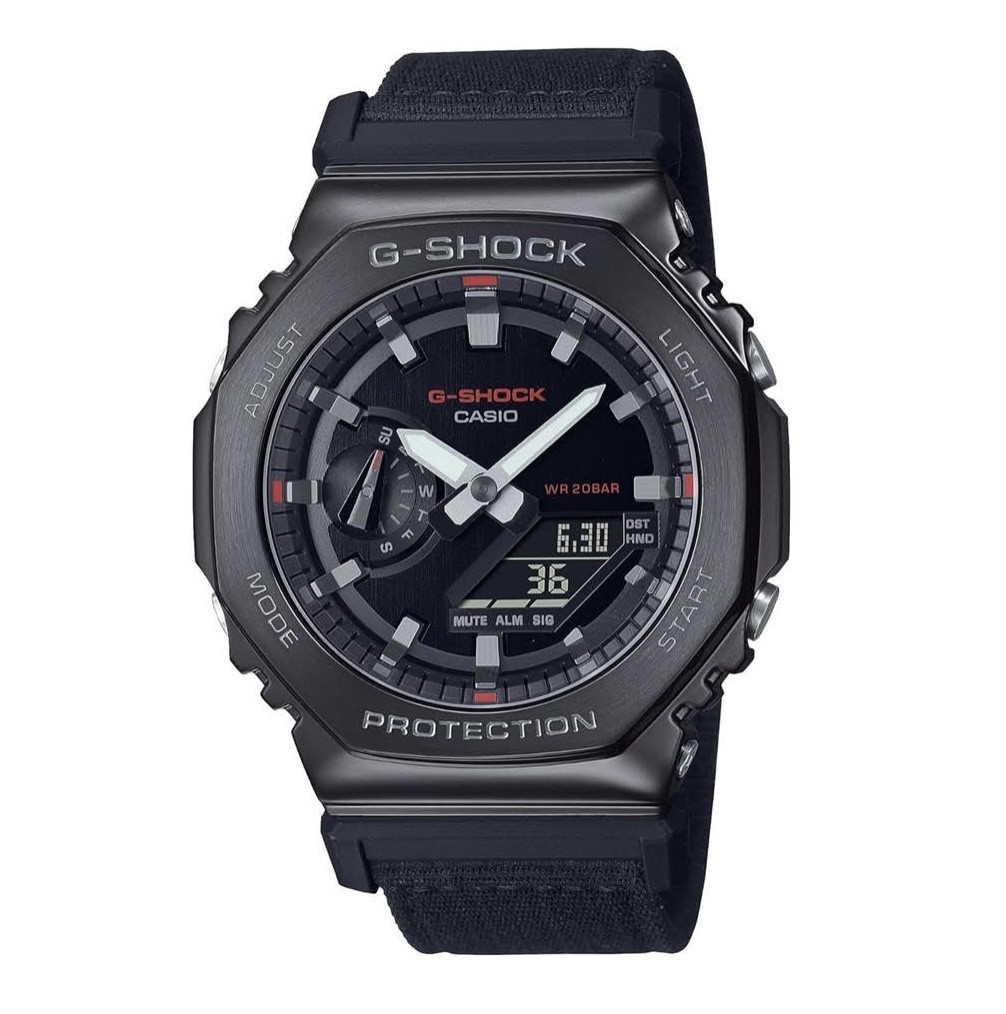 CASIO Men’s Watch 01 G-Shock GM-2100CB-1AER Black/White Strip