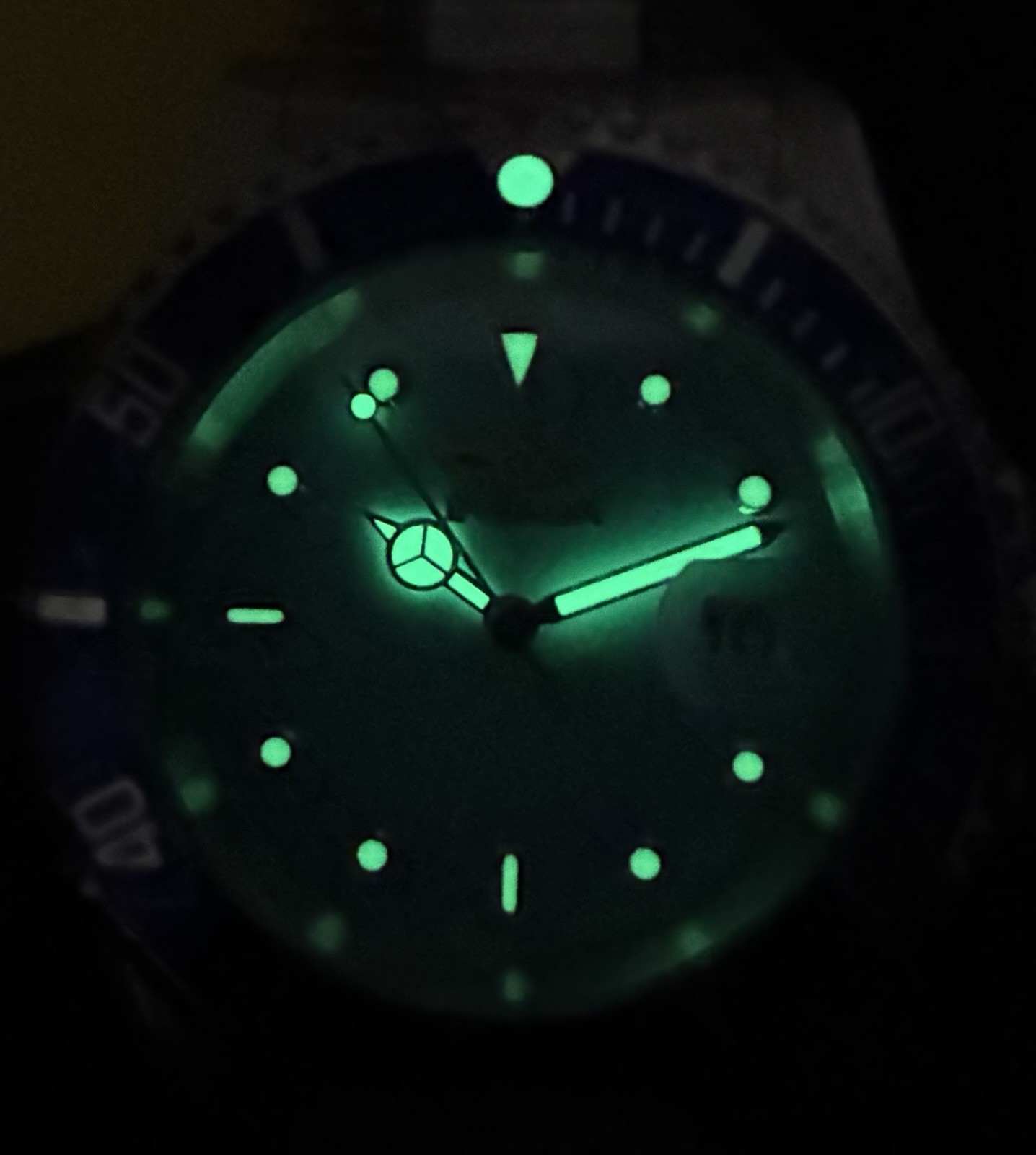 INVICTA PRO DIVER TURQUOISE BLUE BEZEL 40MM STAINLESS STEEL TMI PC32 QUARTZ!