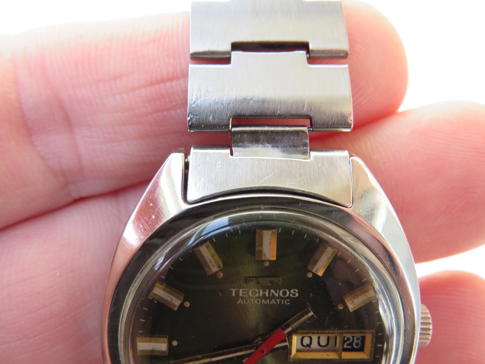 Vintage men’s automatic wristwatch TECHNOS ETA 2789 Green dial works