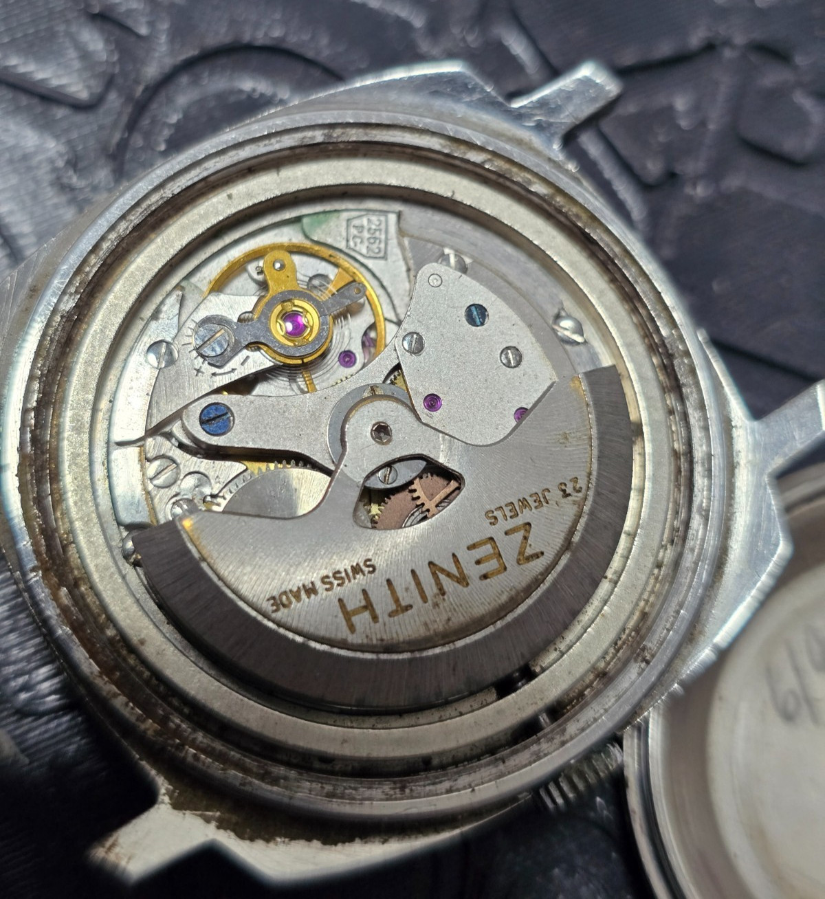Vintage Zenith SURF Automatic Date, Swiss Made – 1970s