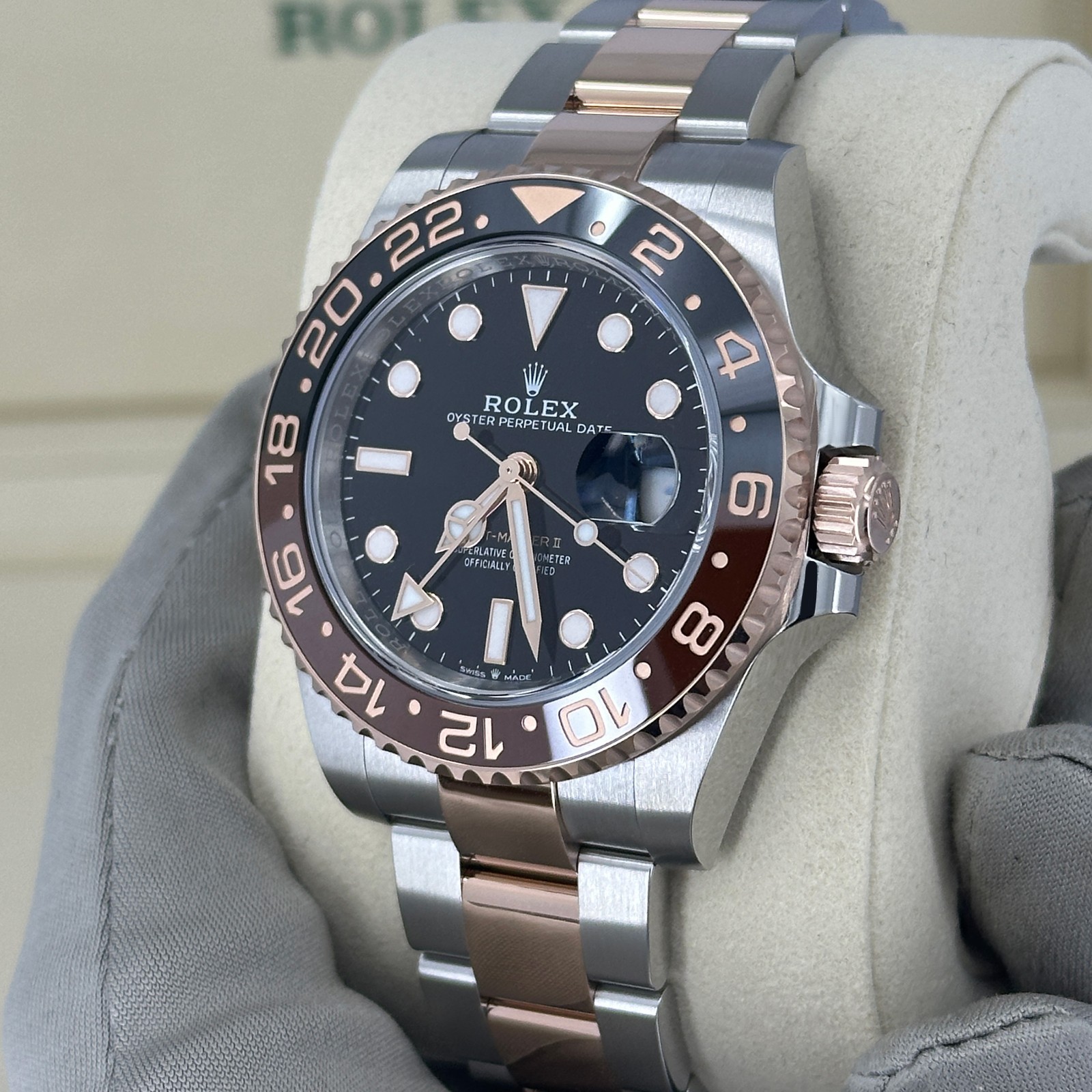 Rolex GMT-Master II ROOTBEER, Black Dial 40mm, Oyster 126711CHNR-0002 Mint 2022+