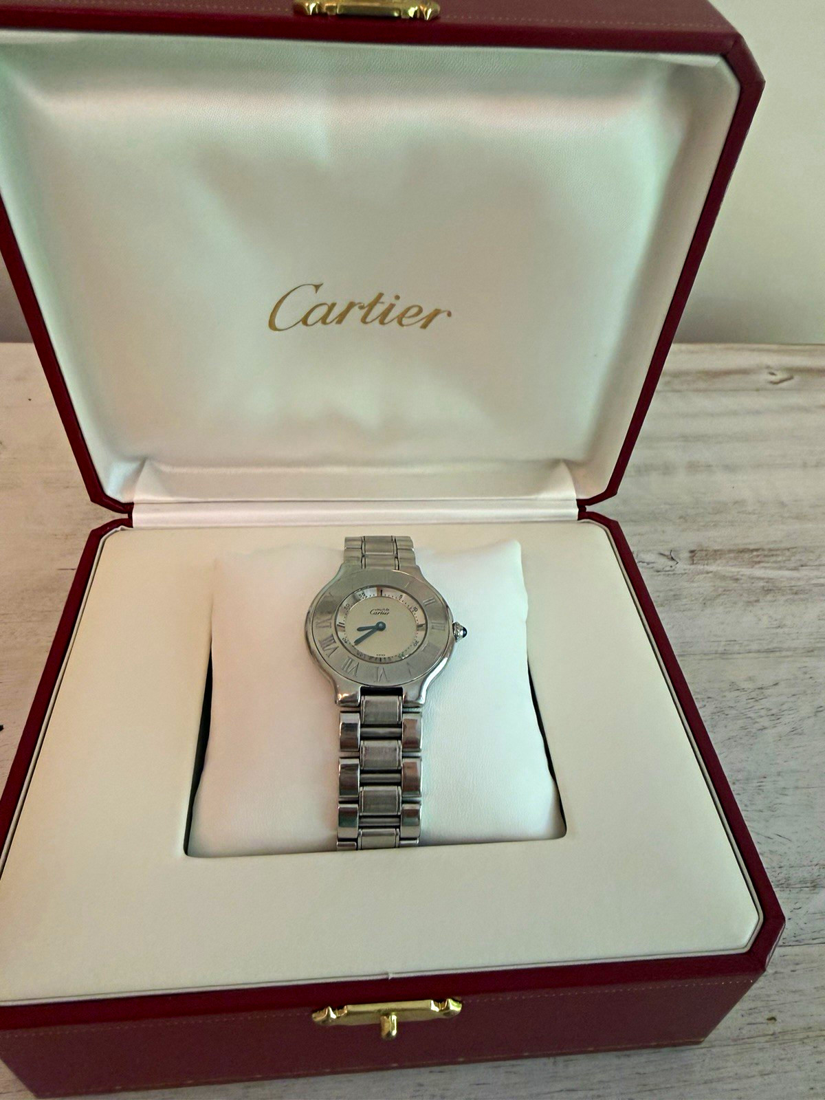 Cartier Must de Cartier 21 Quartz Stainless Steel Swiss Made 21mm Bracelet Box