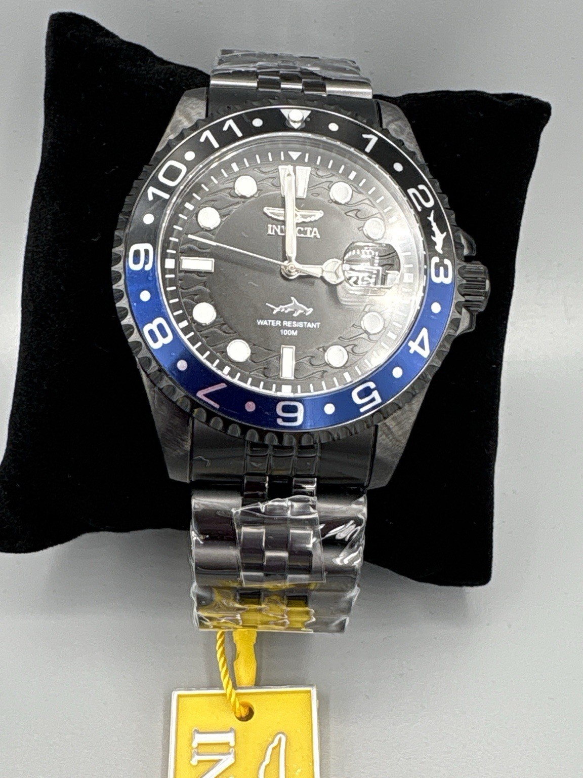 Invicta Pro Diver Heritage 30627 Men’s Watch 43mm Black Blue Bezel Quartz Date