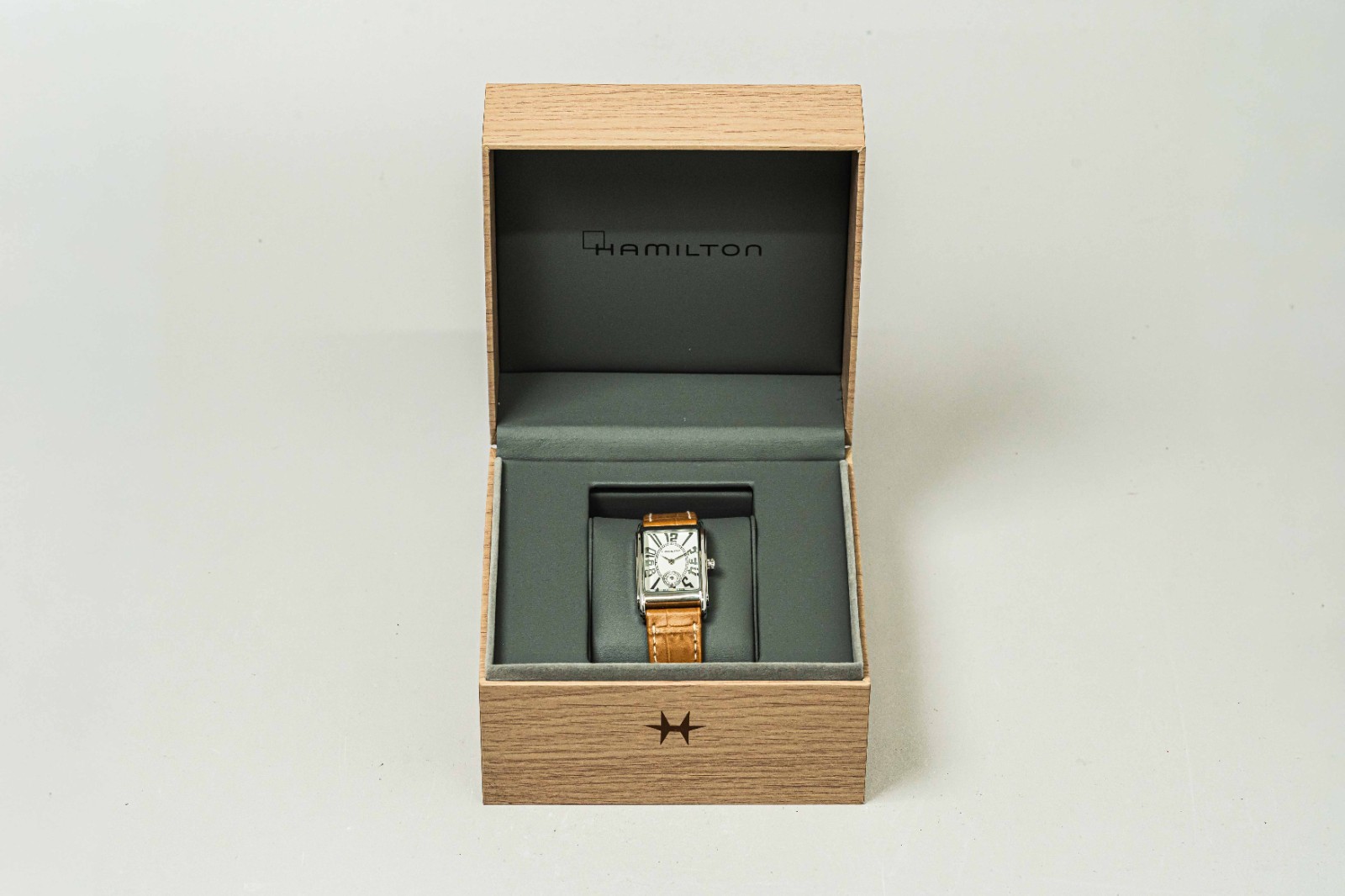 Full Set *MINT* HAMILTON Ardmore H114110 Quartz Small Second Tank 23mm Men Watch