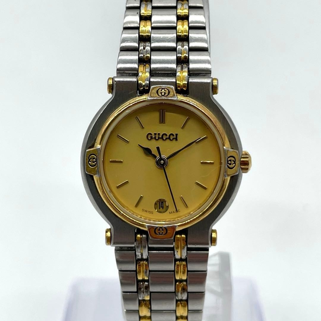 GUCCI 9000L Women’s White Dial Silver Quartz Date Vintage Swiss Made Watch