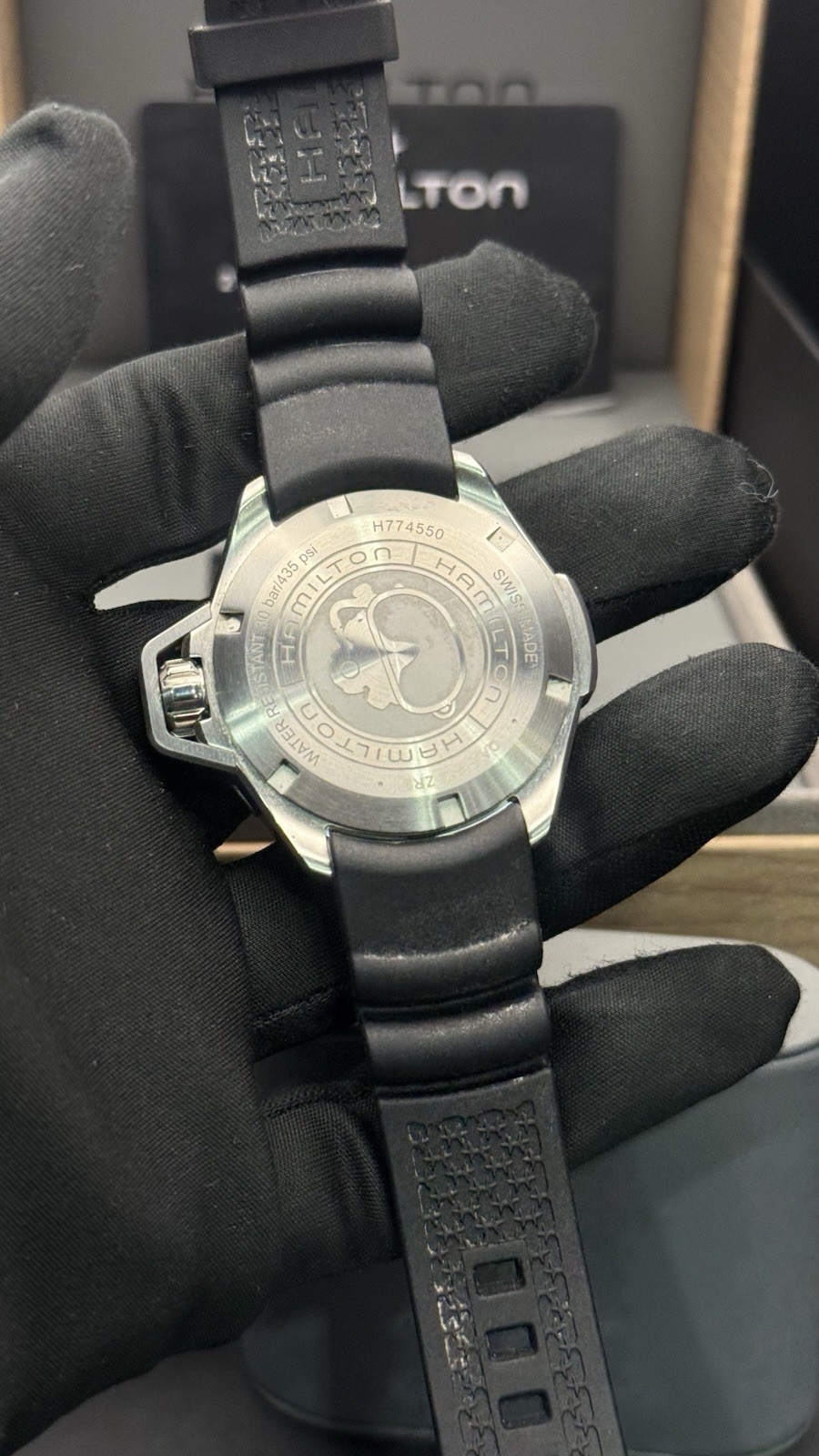Hamilton Khaki Navy Frogman Automatic Diver 300m Green Dial Black Rubber