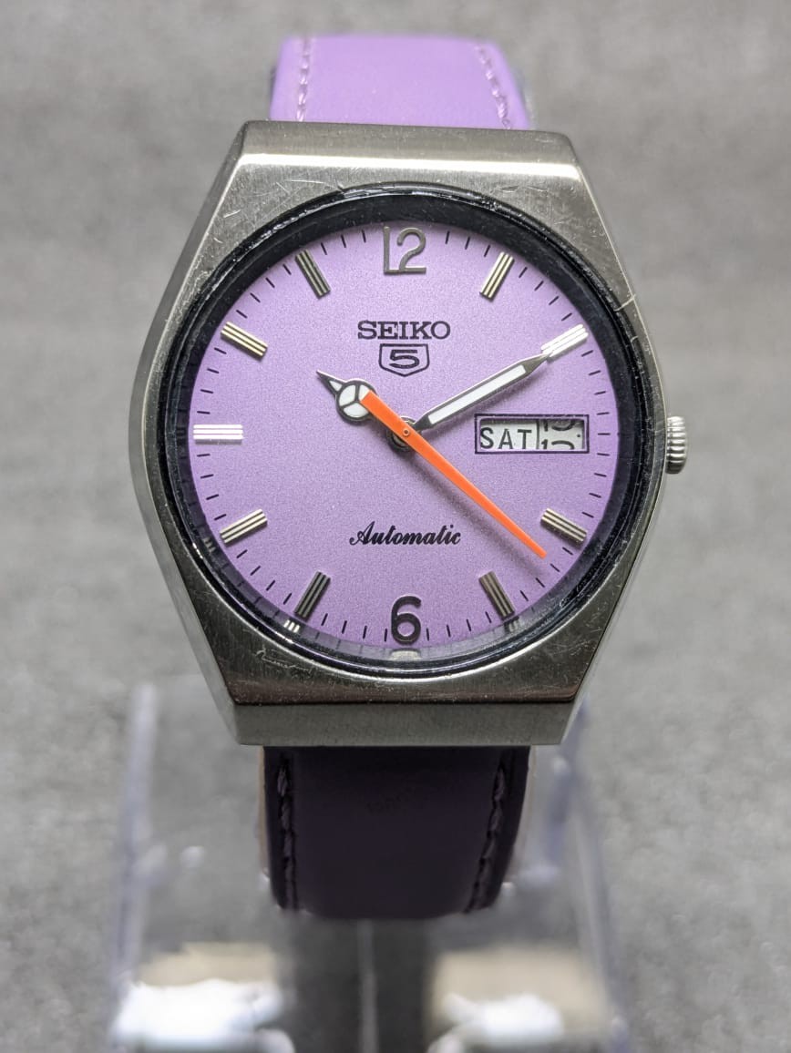 Vintage Seiko 5 automatic Day Date Movement No.6309A Japan made men’s watch.
