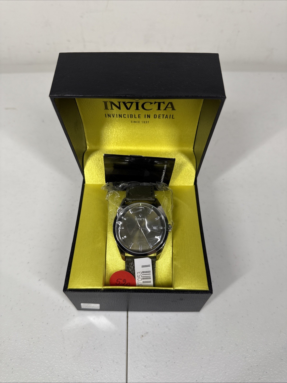 Invicta Vintage Swiss Ronda 515 Caliber Men’s Watch – 40mm, Dark Green (37053)