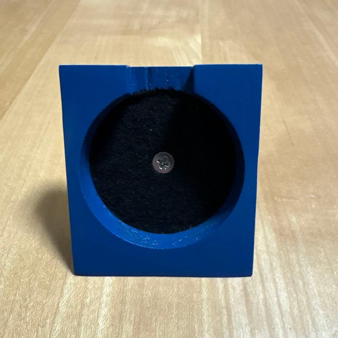 Handmade pocket watch stand