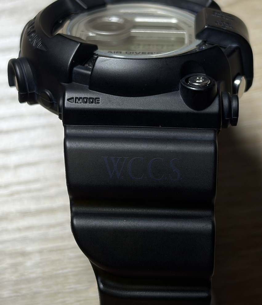 Extremely beautiful item! Box with manual and tag Casio G-Shock DW-8250WC 2nd