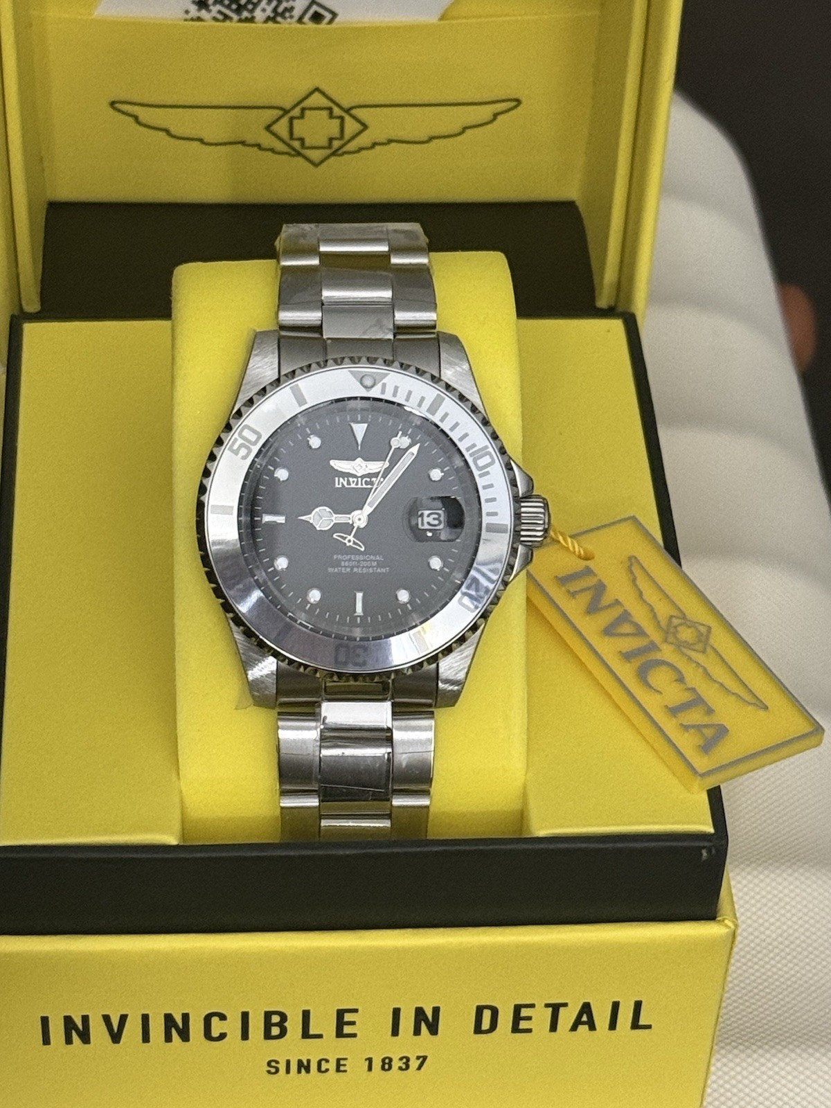 Invicta Pro Diver Coastpath Men’s Watch – 40mm. Steel (34022)