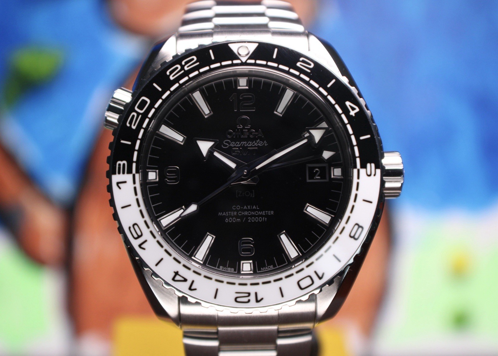 Omega Seamaster Planet Ocean “Oreo” 2024 Ceramic Bezel Ref. 215.30.44.22.01.001