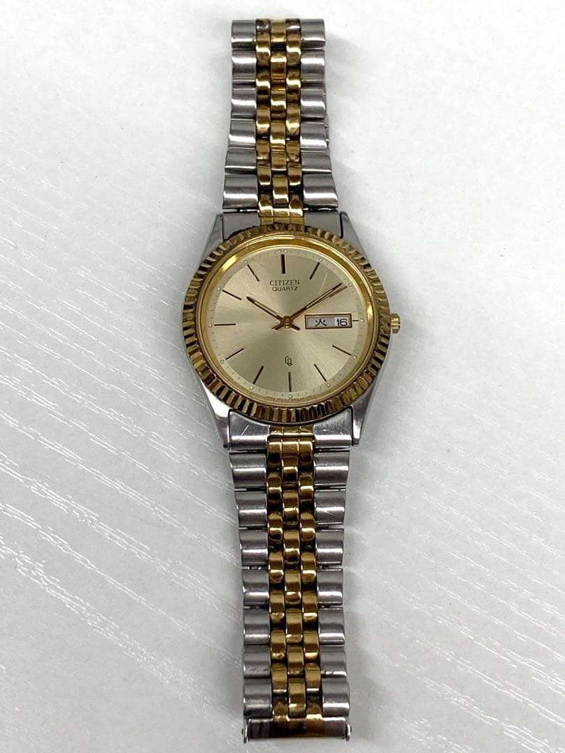 CITIZEN QUARTZ 6100-K09311 Gold Silver