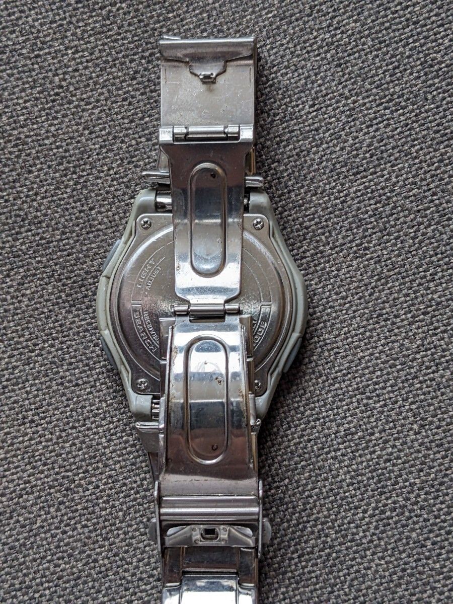 CASIO Waveceptor Radio Solar WVA M600