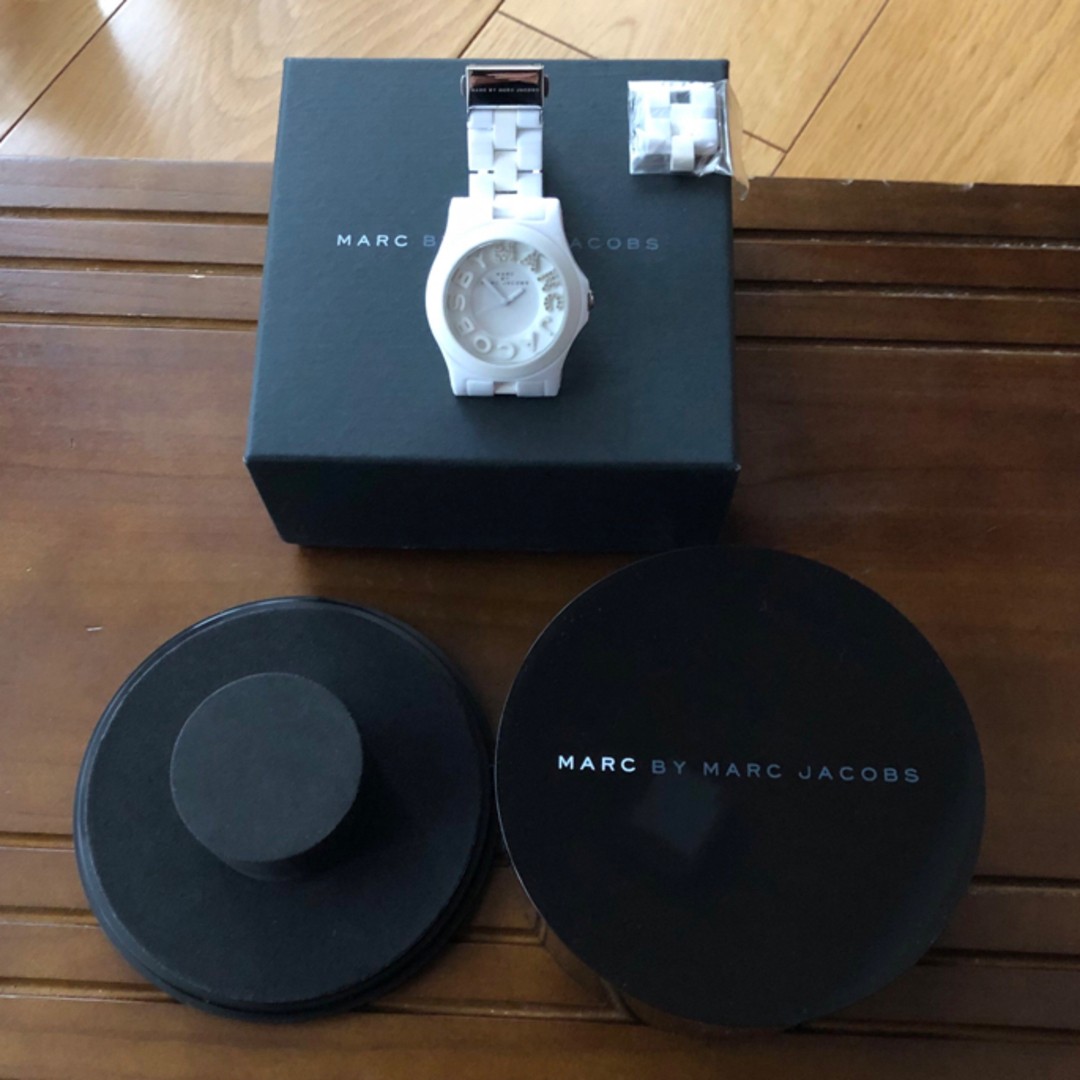 MARC BY MARC JACOBS Watch White