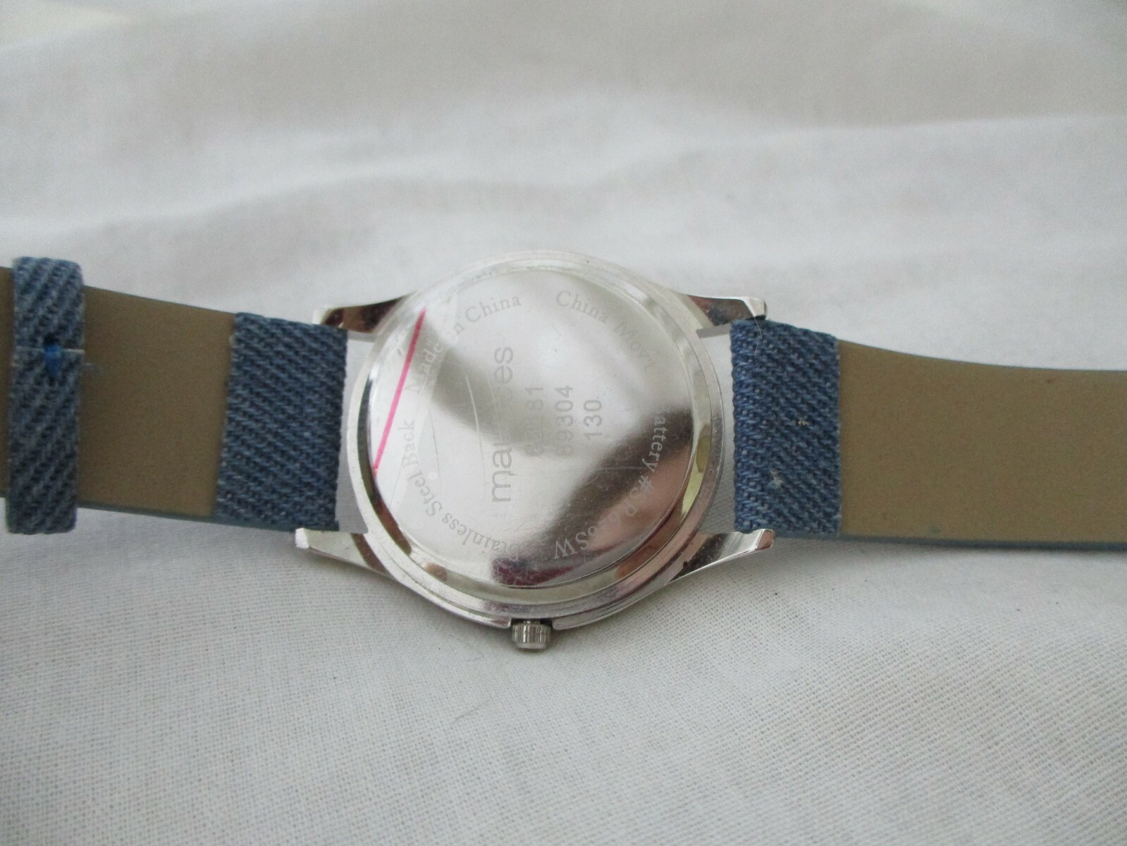 Maurices Watch Round Numberless Face Silver Toned Blue Buckle Band WORKING!