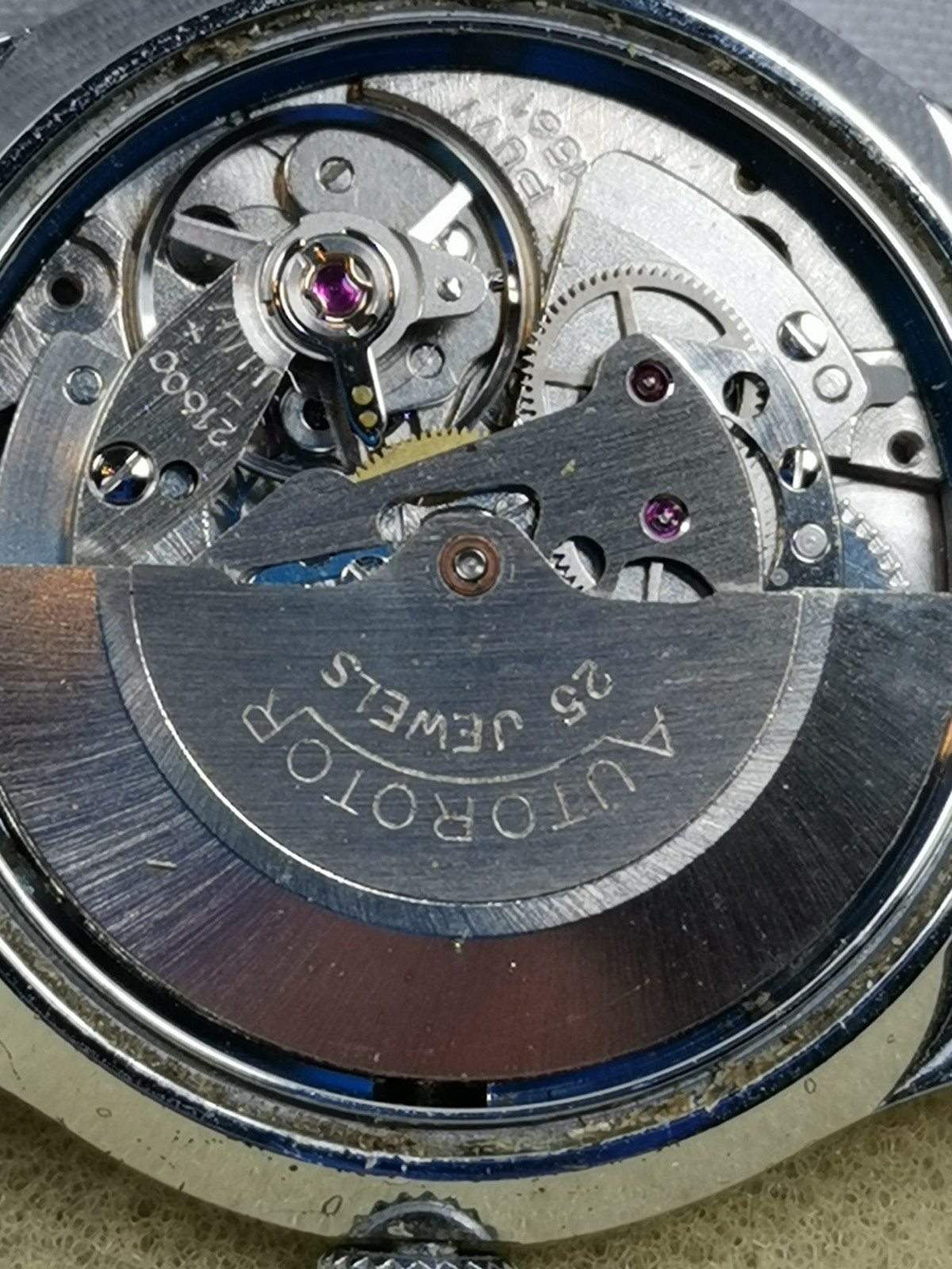 Ancre Date Automatic 25J Cal. PUW 1561 Germany Gents Wristwatch