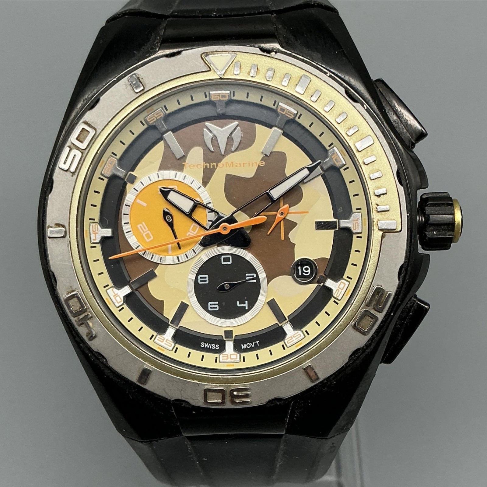 TechnoMarine Cruise Mens Watch 46mm Camo Dial Chronograph Date New Battery