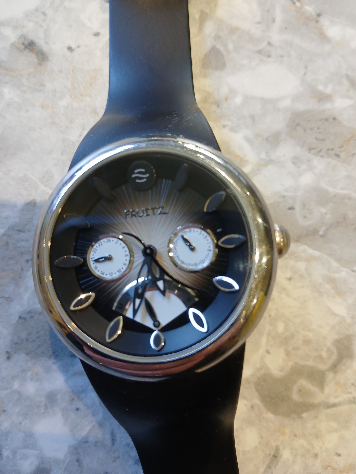 Philip Stein ‘Fruitz’ mens watch