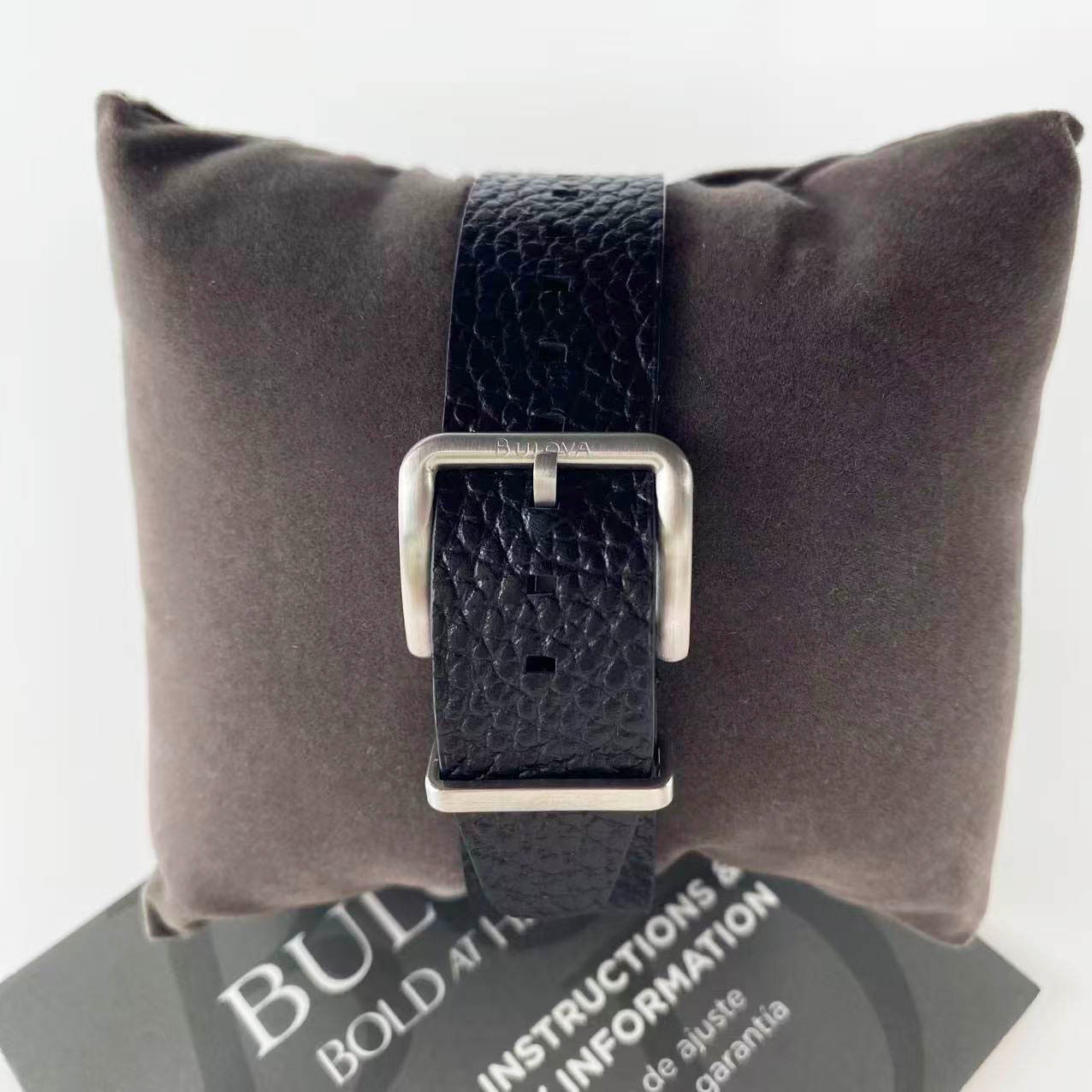New Bulova Hack Men’s Automatic Watch Ivory Dial Leather Strap 96A246 38 mm