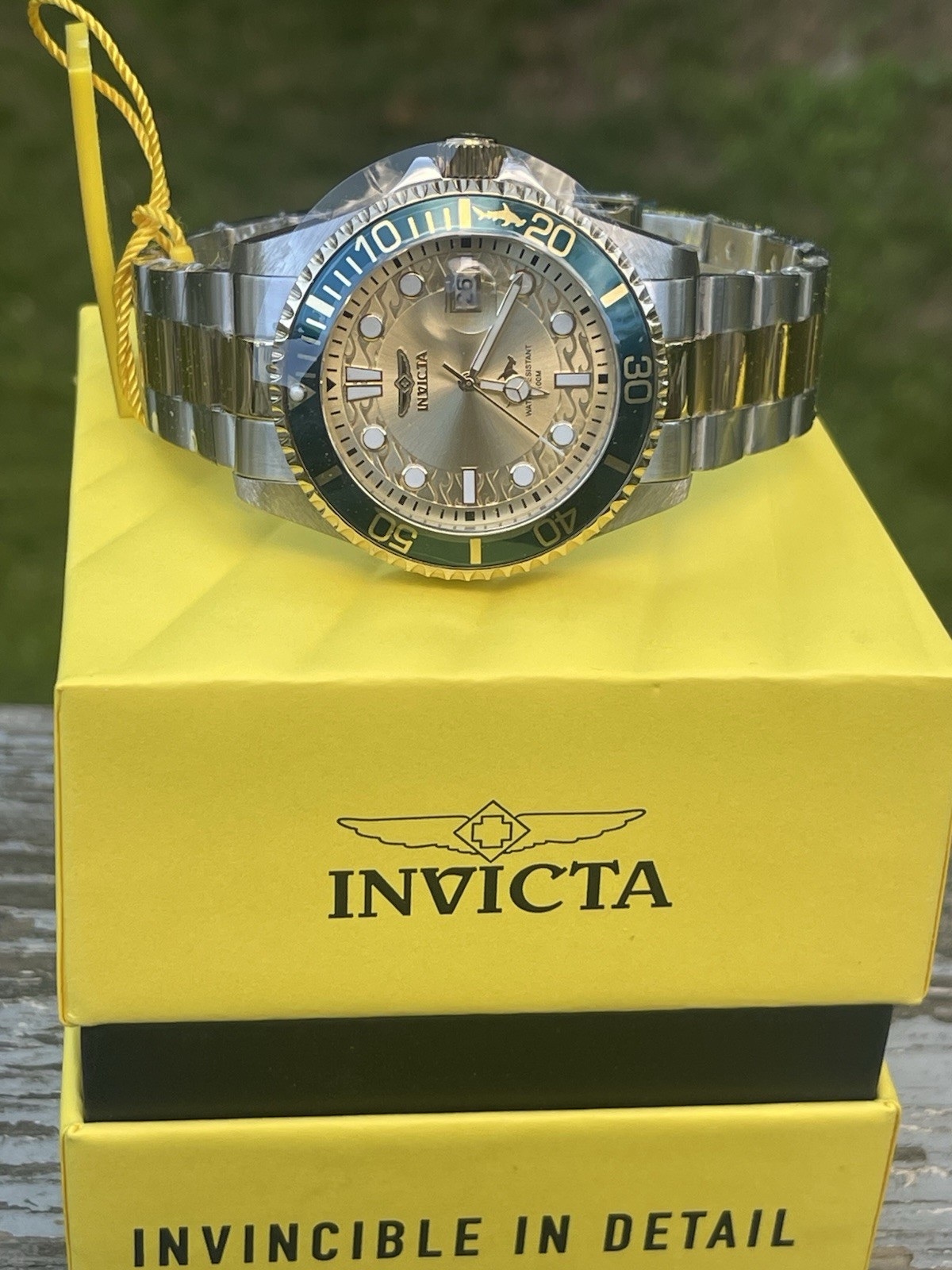 Invicta Pro Diver Currentwave Men’s Watch – 43mm. Steel, Gold (30022) new