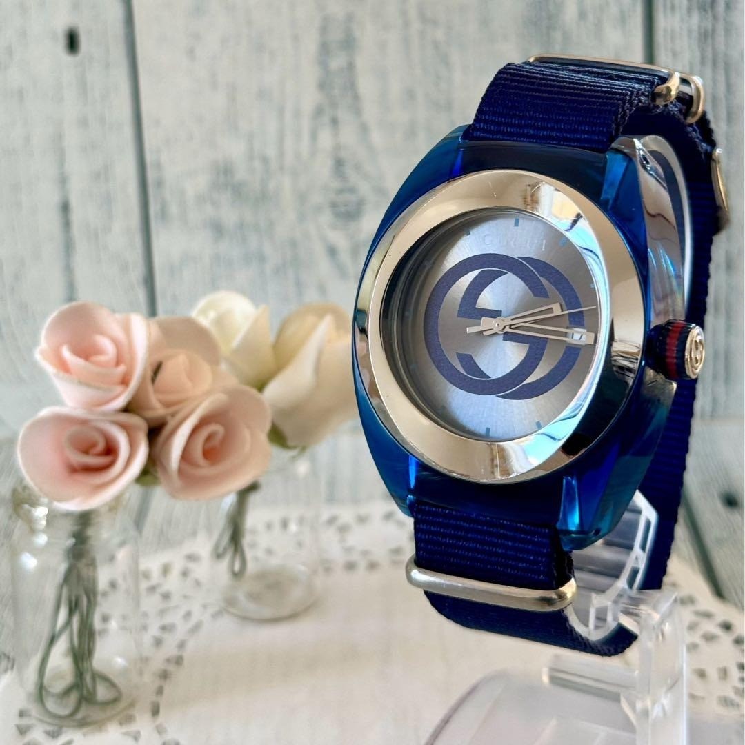 GUCCI 137.1 SYNC Blue Watch Used