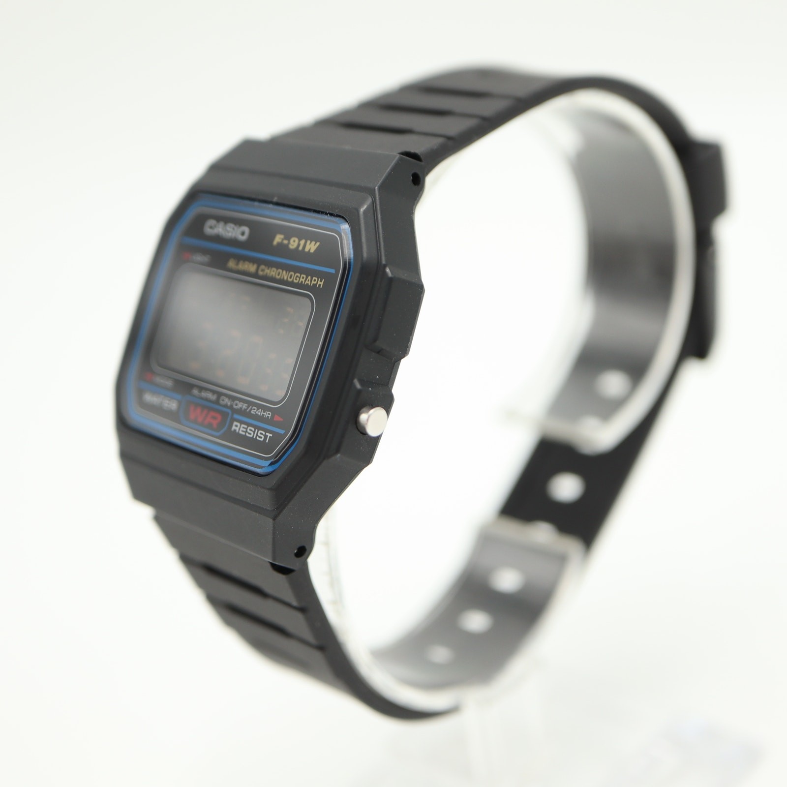 Casio F-91W Black Negative Display Digital 35mm Watch Alarm Chrono w New Battery