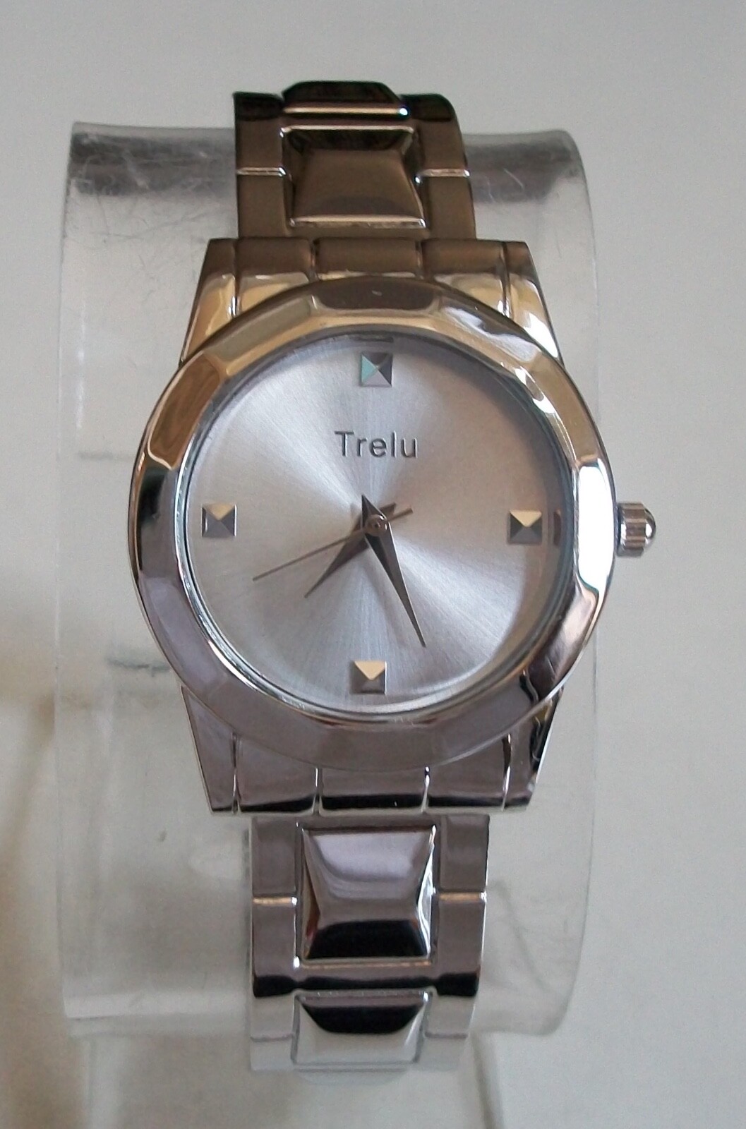 Women’s gold, silver, rose gold finish bangle cuff fashion casual dressy watch