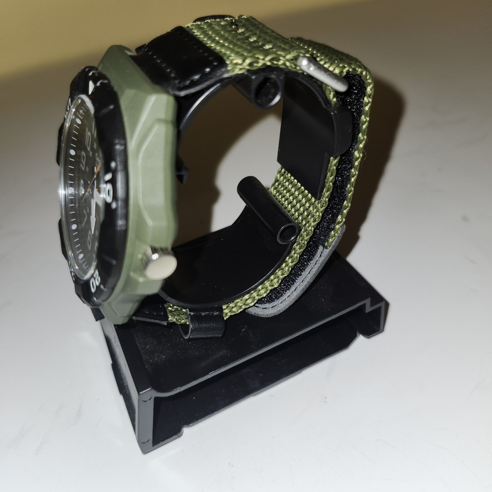 Casio Watch Men 52mm Black Brown Dial Day Date 5474 MRW-210H New Green+Black