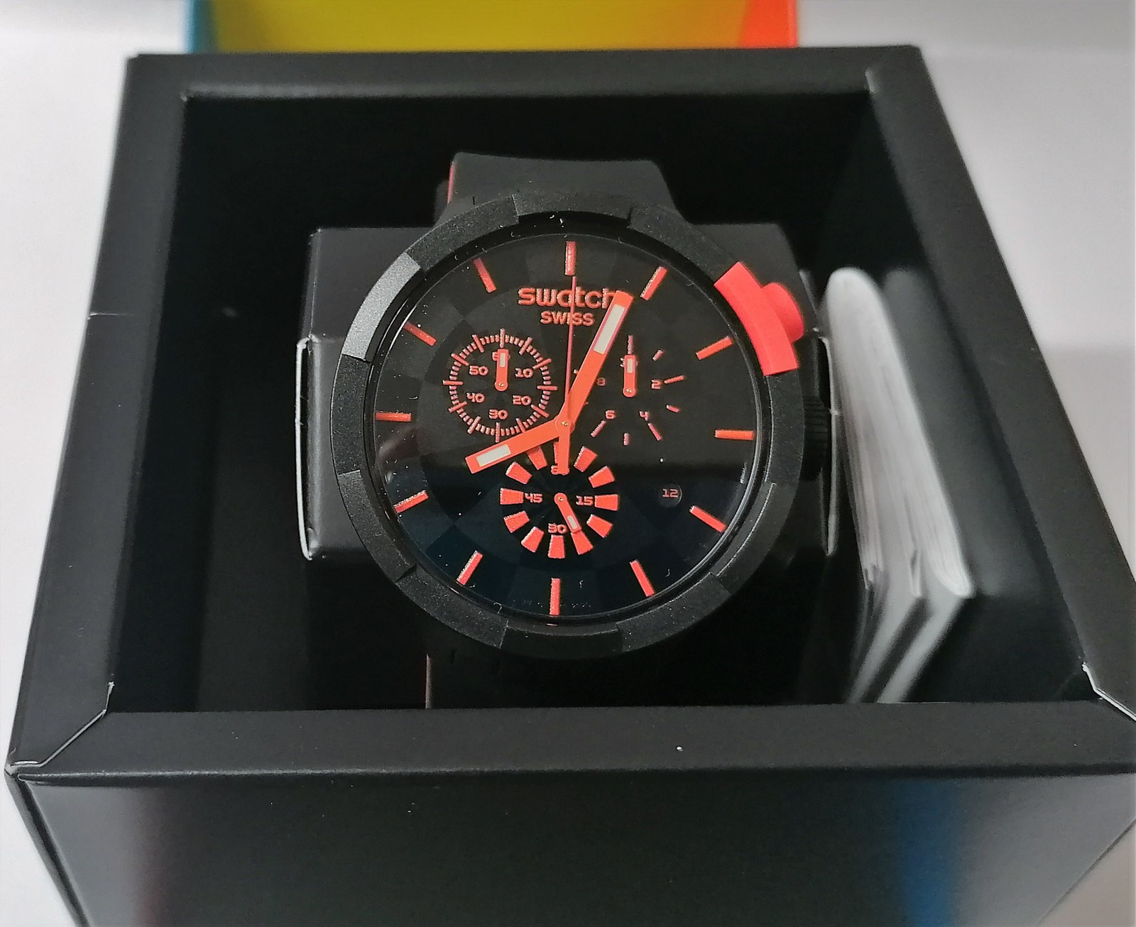 2020 Swatch Big Bold Chrono – SB02B402 – CHECKPOINT RED – New –