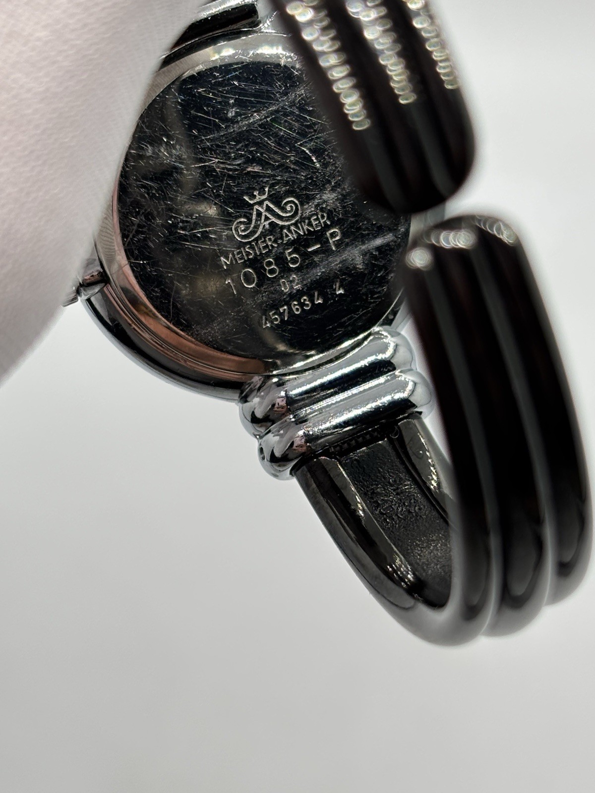 Meister Anker 1085-P Ceramic Bangle Cuff Watch Black Dial Quartz Women’s