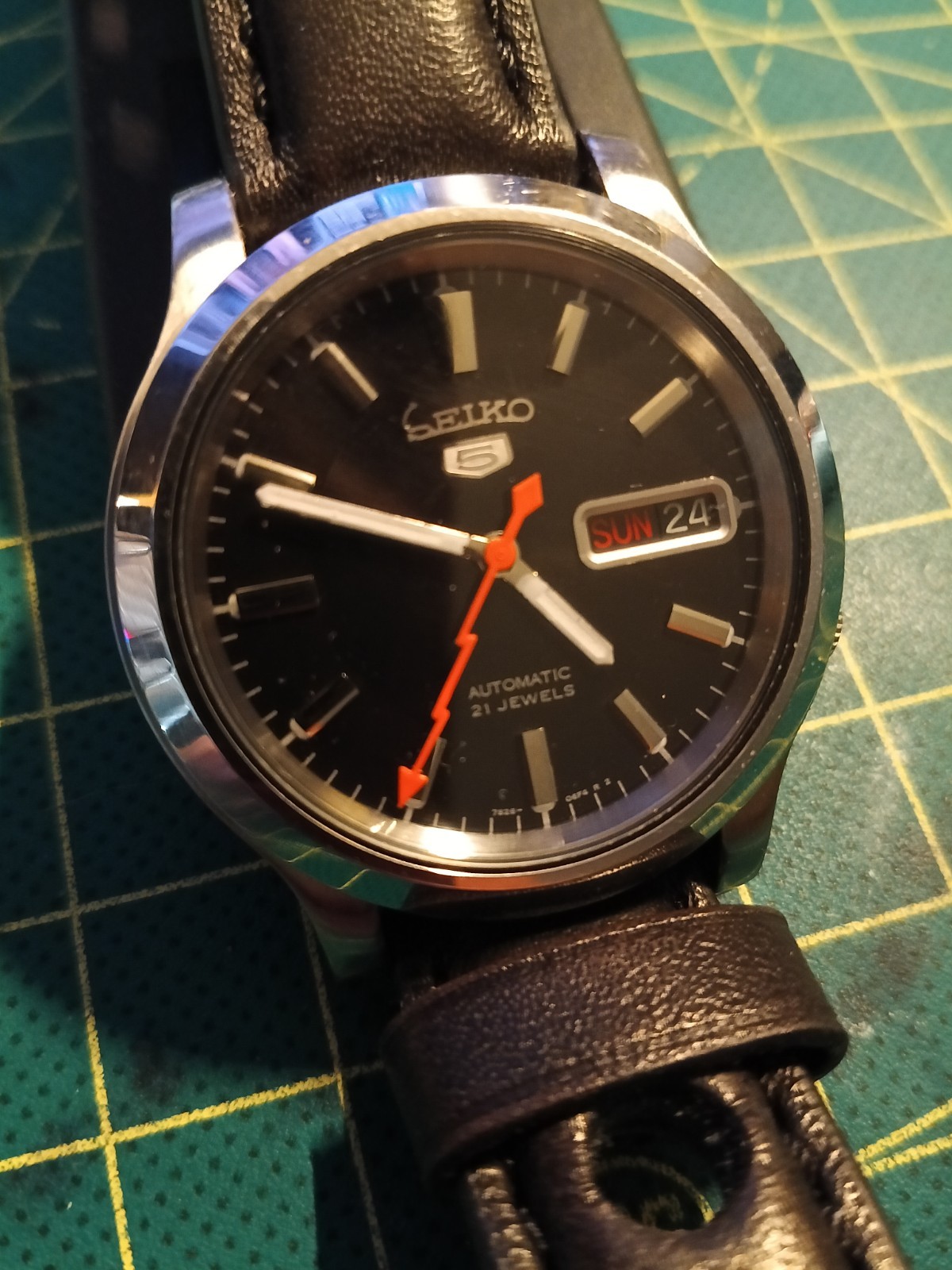Seiko 5 Automatic 7S26C Modded Seconds Hand