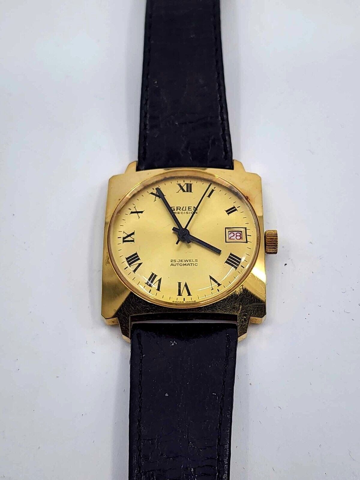 NICE GRUEN PRECISION 25J AUTOMATIC MENS WATCH RED DATE 32MM WORKS C910