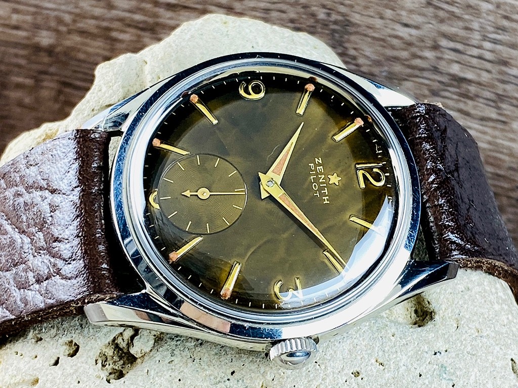 Zenith Pilot Rare Chocolate dial cal.126 vintage men’s watch From 1955 SERVICED
