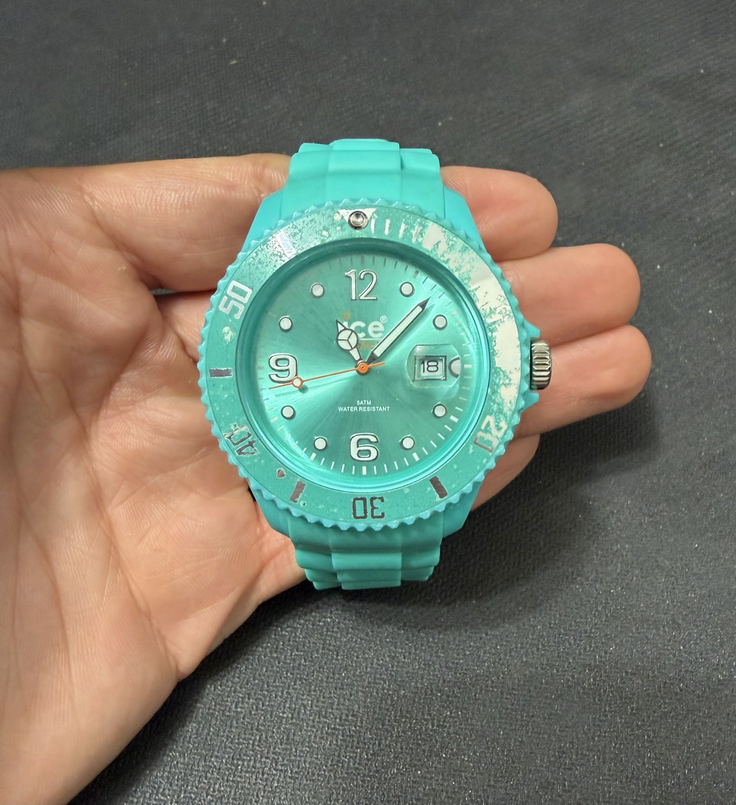 Ice-Watch Turquoise Silicone Watch Box & Papers NOS – Bezel Wear