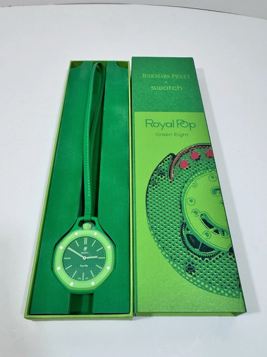 Swatch x AP Audemars Piguet Royal Pop Green Eight BRAND NEW IN HAND WITH RECEIPT
