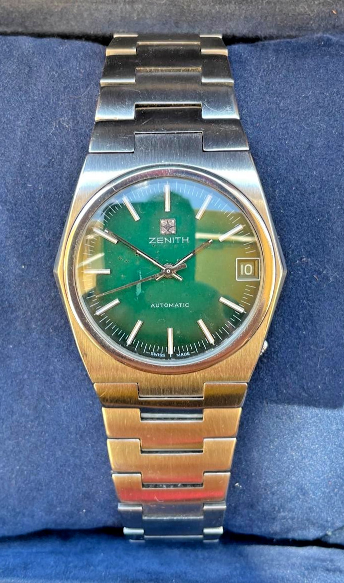 Zenith Automatic SURF 1433 green dial watch with HIDDEN CROWN