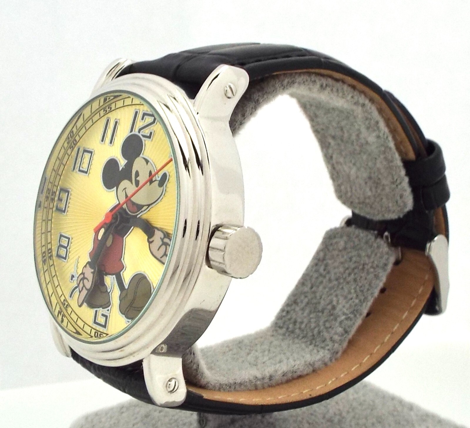 EWatchFactory – Disneys Mickey Mouse – Quartz – Mens Watch ~#6938
