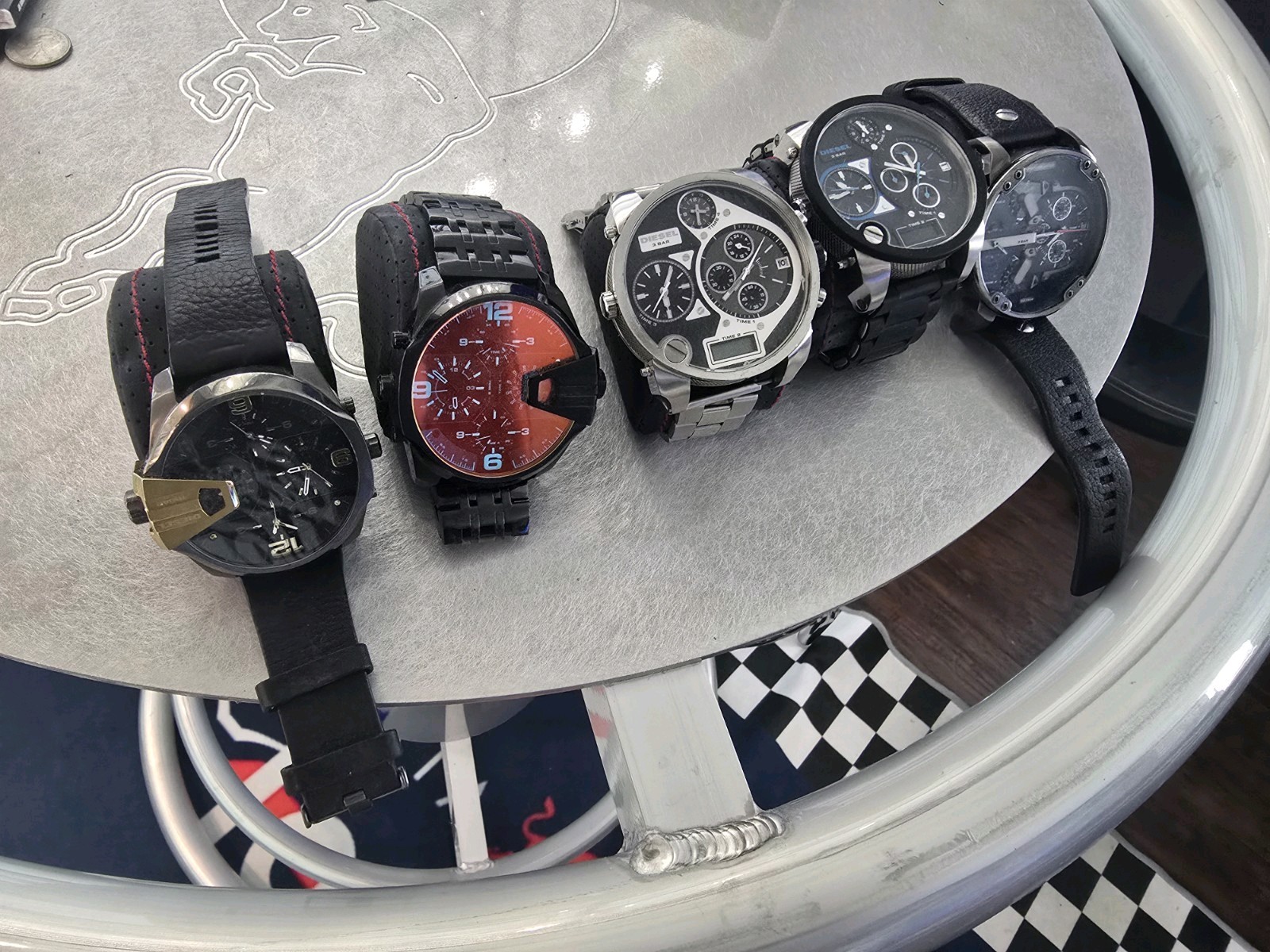 Lot of Watches Functional, Battery Required 5 Diesel 50mm 1 Fossil 1 Ecko